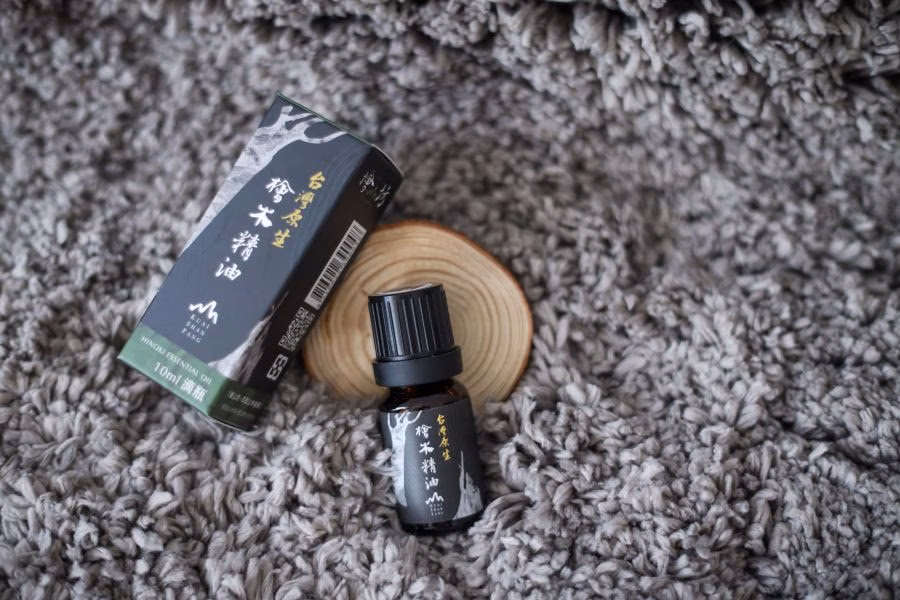 【檜山坊】台灣原生檜木精油10ml